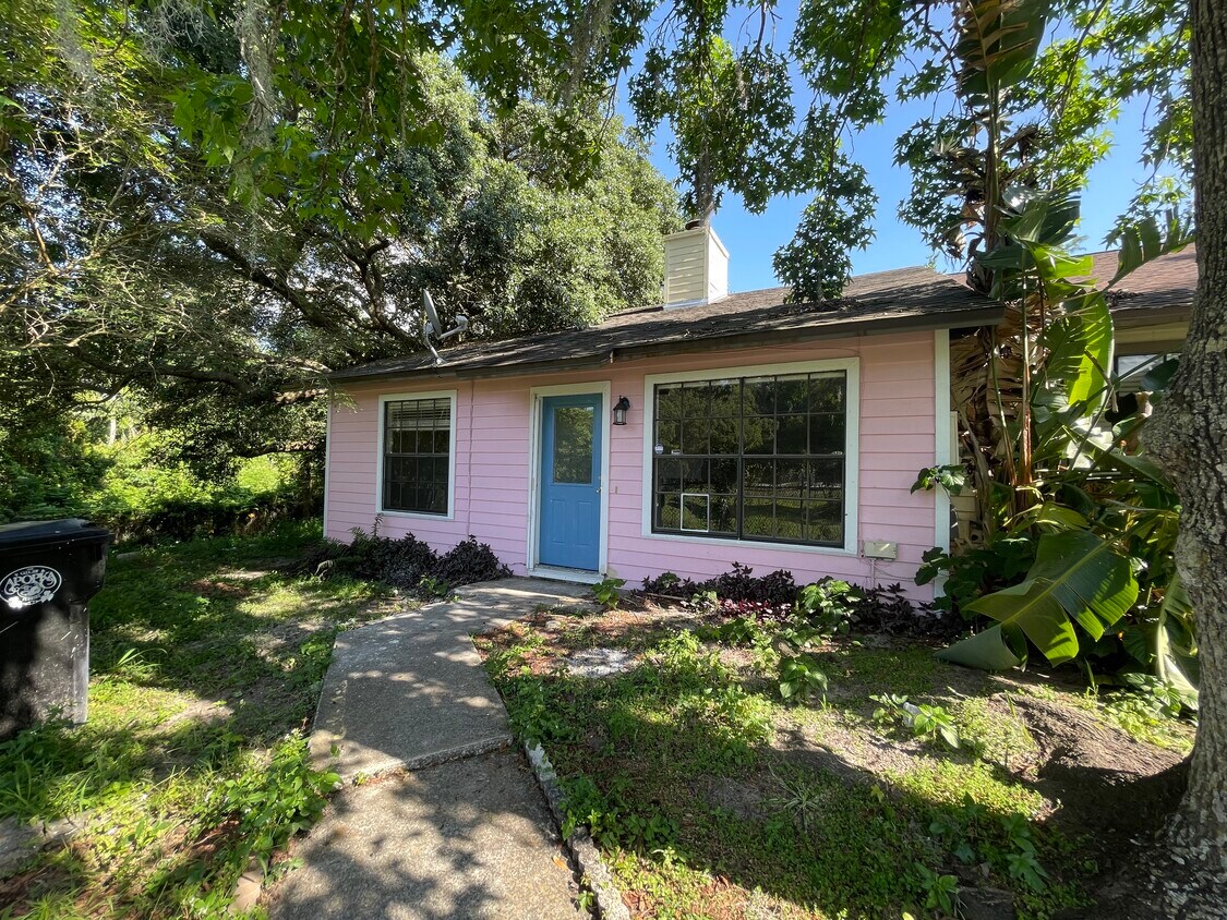 Foto principal - 298 Lovell Ln