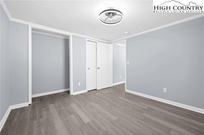 Foto del edificio - 1175 Bamboo Rd