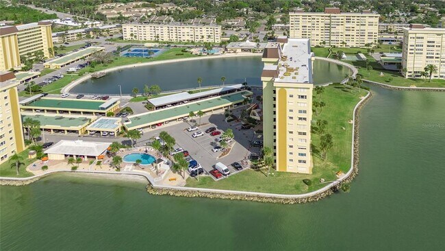 Foto del edificio - 4775 Cove Cir