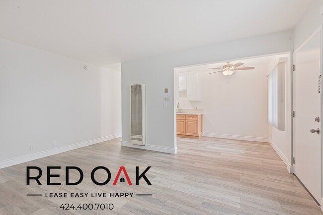 Foto del edificio - 8344 Alameda St