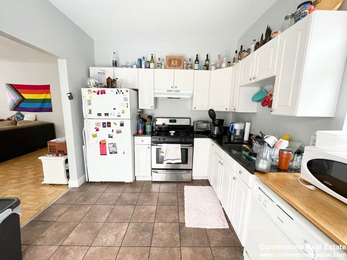 Foto principal - 109 Heath St