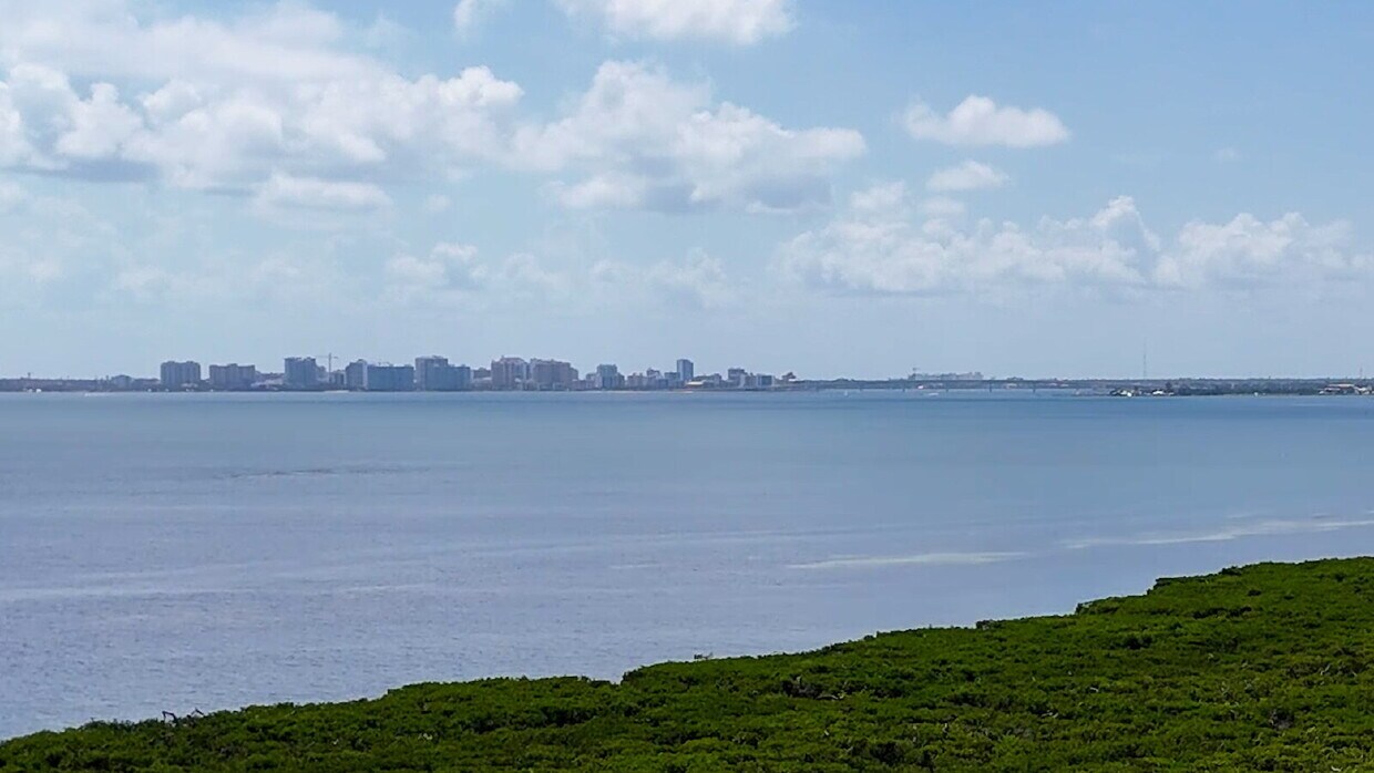 Primary Photo - One of Longboat Key’s premier waterfront c...