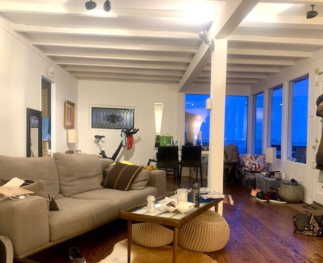 Foto del edificio - 408 Richardson St