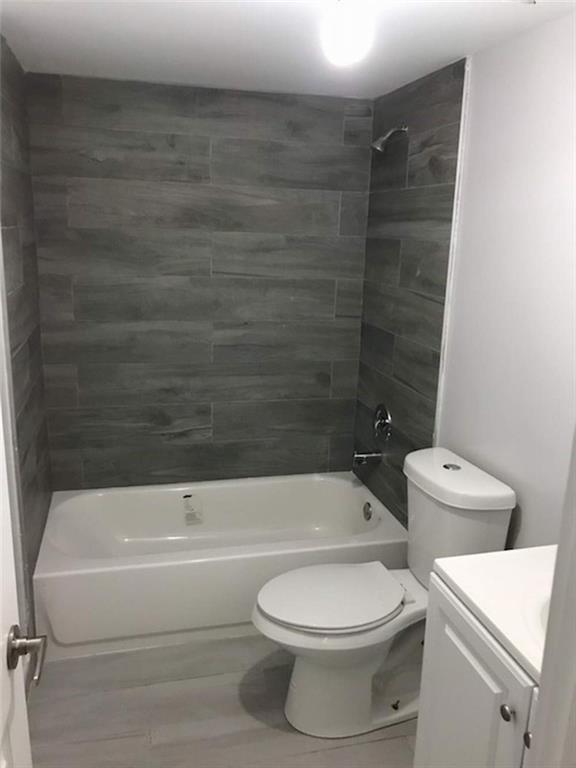 Building Photo - 6751 N University Dr