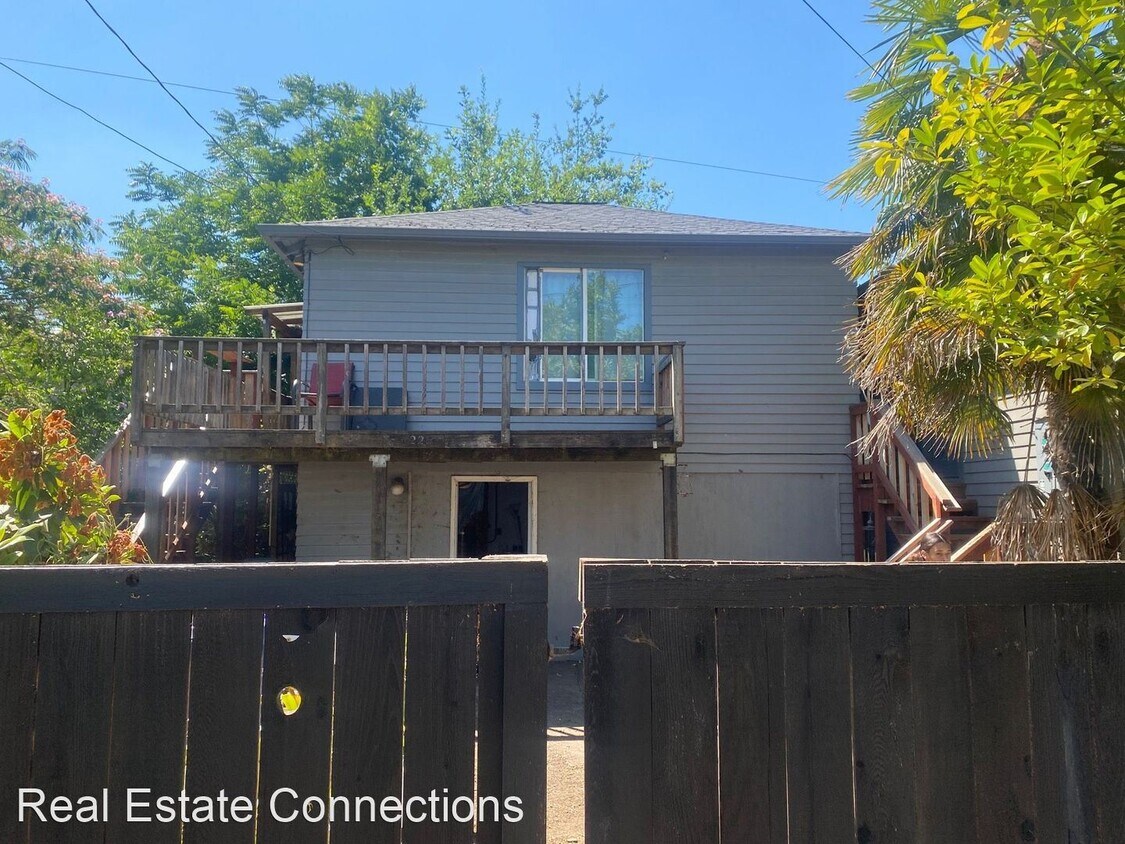 Primary Photo - 1 br, 1 bath House - 226 Van Buren