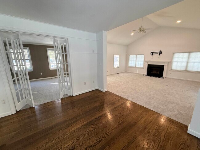 Building Photo - 149 Tinker Rd