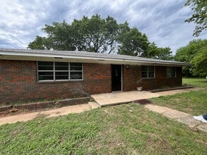 Building Photo - 18642 CR 1500