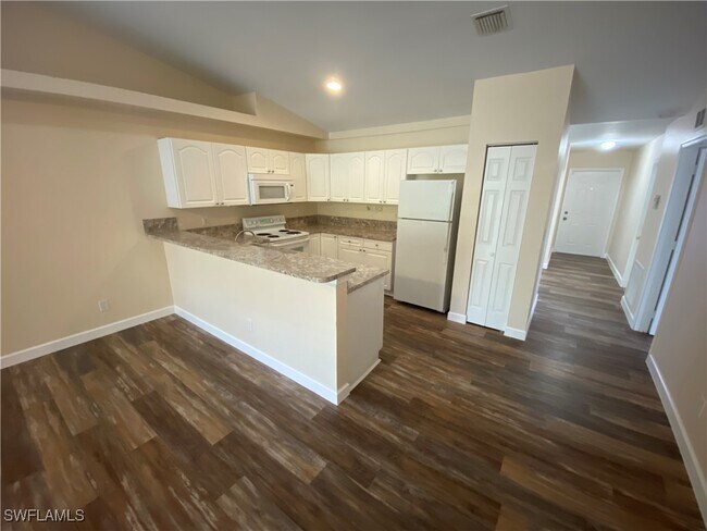Foto del edificio - 4820 28th St SW