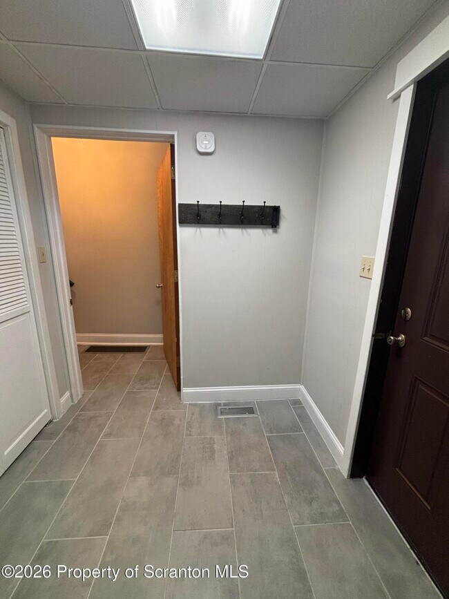 Foto del edificio - 942 Wyoming Ave