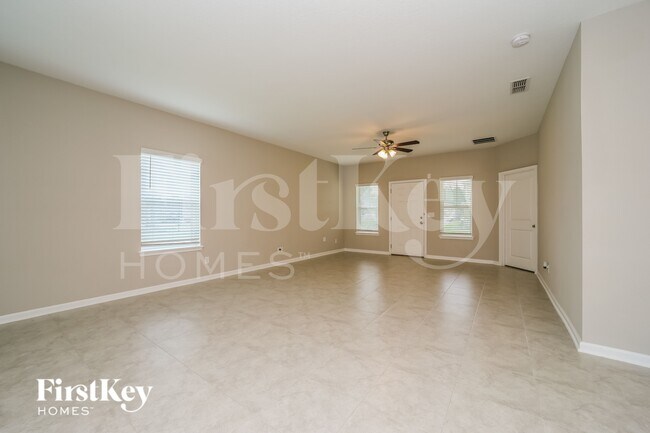 Foto del edificio - 75384 Fox Cross Ave