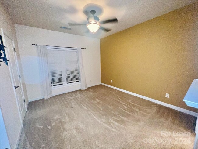 Building Photo - 17018 Summers Walk Blvd