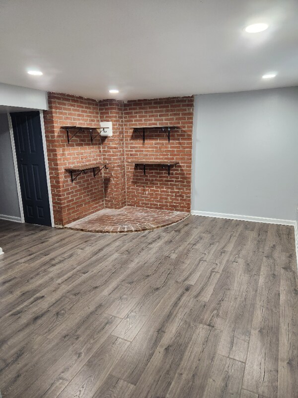 Foto del edificio - 4883 Melbourne Rd