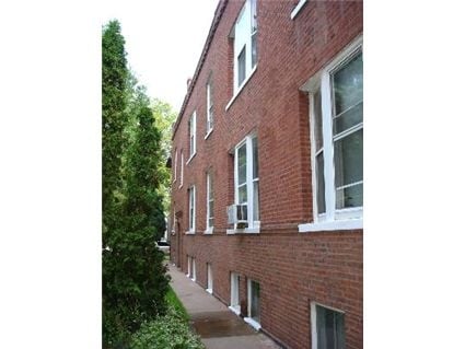 Building Photo - 4848 N Bell Ave
