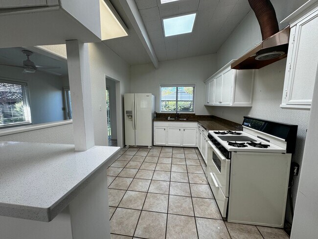 Foto del edificio - Charming 3 Bedroom Home in Parkside
