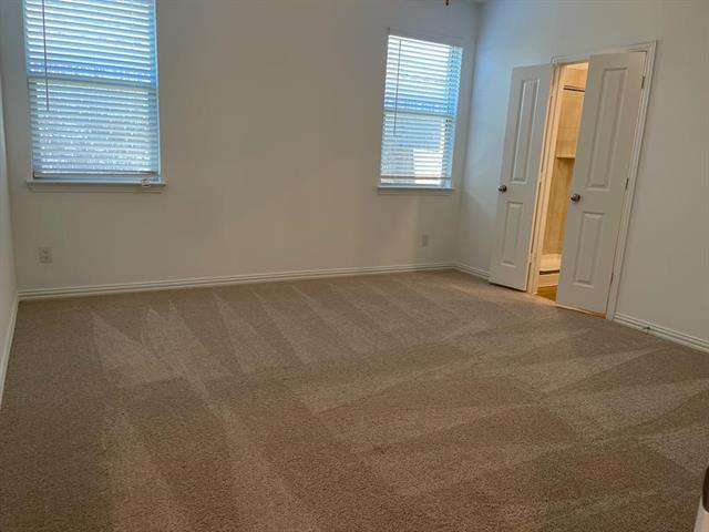 Foto del edificio - 1115 Mahogany Ln