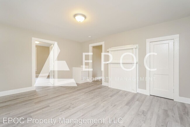 Building Photo - 3 br, 2 bath House - 2409 Waterbury St