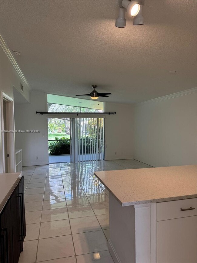 Foto del edificio - 11603 Orange Blossom Ln