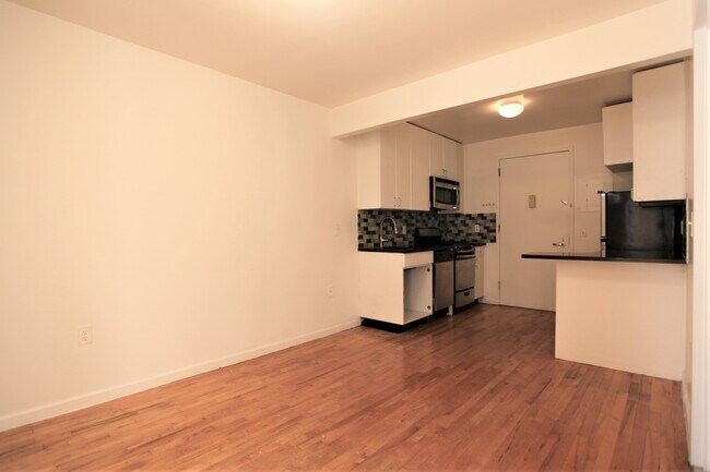 Foto del edificio - 190 E 7th St