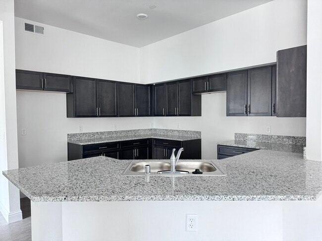 Madelyn Court Apartments in Fresno CA Apartments com Madelyn Court Apartments in Fresno CA Apartments com