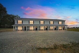 Building Photo - 2160 Sharkey Rd