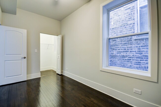 Foto del edificio - 1720 W 21st St