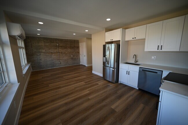 Foto del edificio - 208 S Jackson St