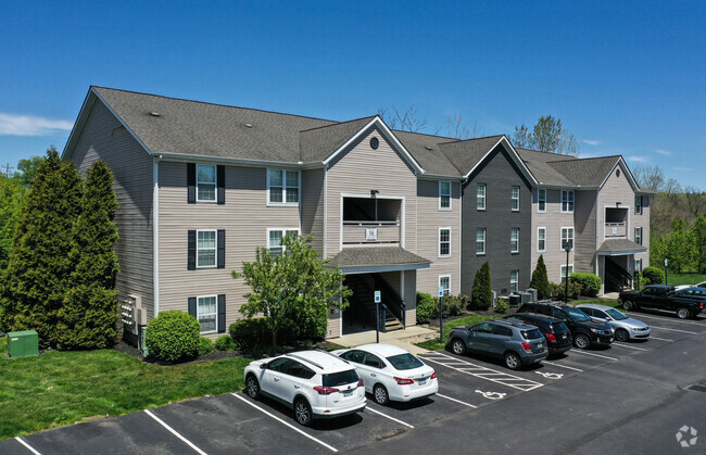 Building Photo - The Bend at Broad