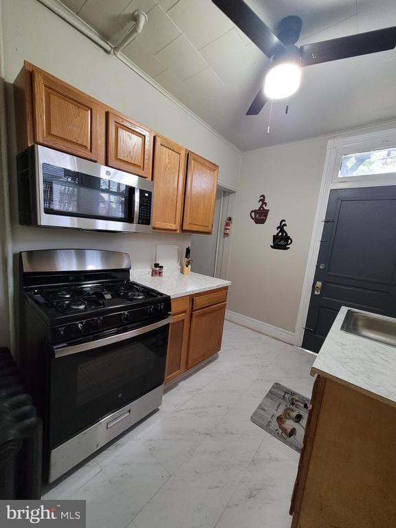 Foto del edificio - 602 W 23rd St