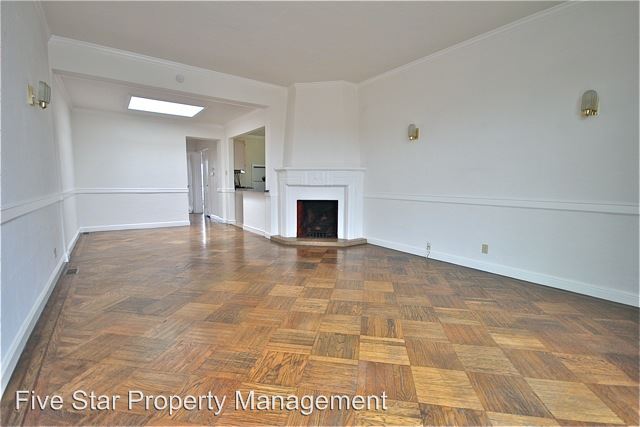 Building Photo - 2 br, 1 bath House - 2115 45th Ave