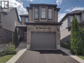 Building Photo - 151 Hardcastle Dr