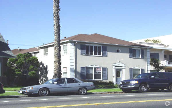 Building Photo - 1213 E Ocean Blvd