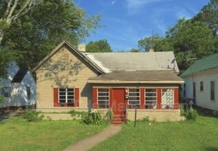 Building Photo - 8224 4th Ave N