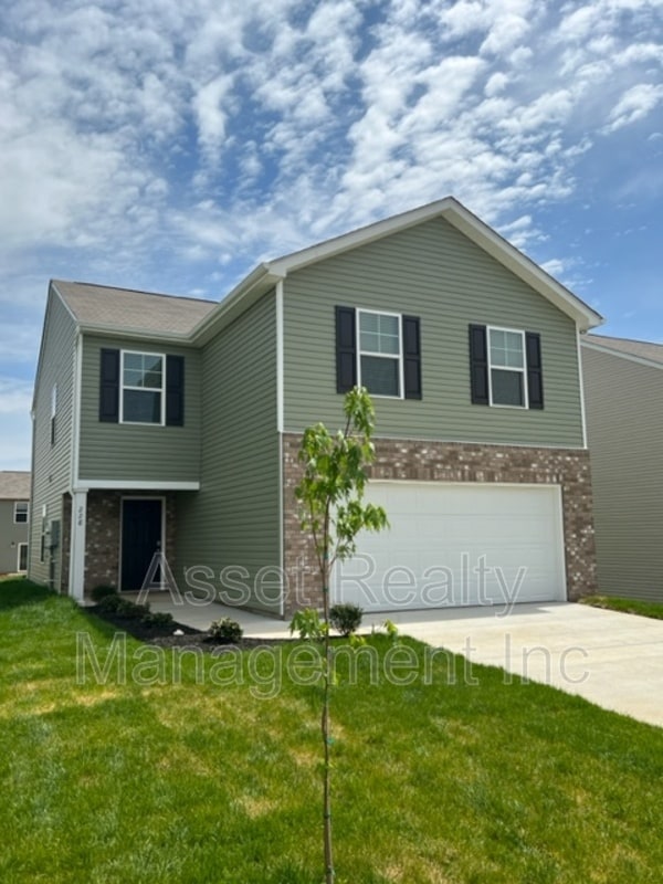 Building Photo - 228 Belle court