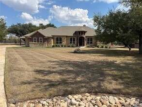 Building Photo - 112 Cherry Wood Ct