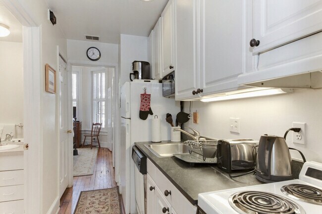 Foto del edificio - 1501 R St NW
