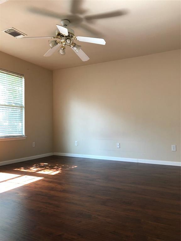 Building Photo - 6411 Provident Green Dr