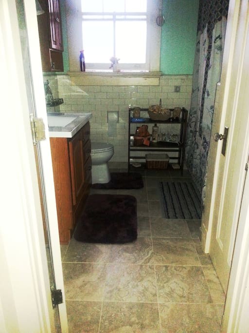 Main Bath - 8437 S Claiborne Ave