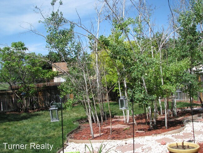 Building Photo - 3 br, 3 bath House - 1906 Griffith Place