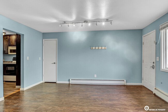 Building Photo - 5208 Taku Dr