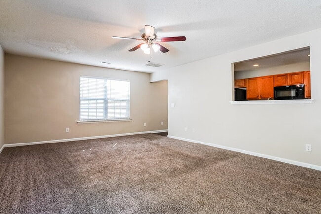 Foto del edificio - 7333 Brighton Hill Ln