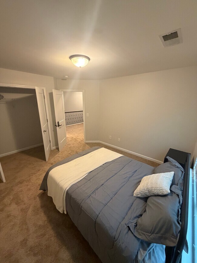 Foto del edificio - 15012 Savannah Hall Dr