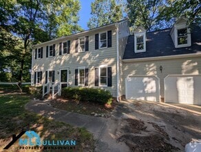 Building Photo - 4101 Grove Ridge Dr