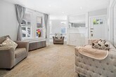 Foto principal - 202 Stewart Ave