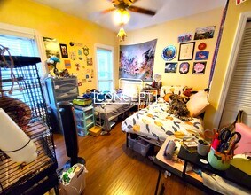 Building Photo - 21 Chandler St