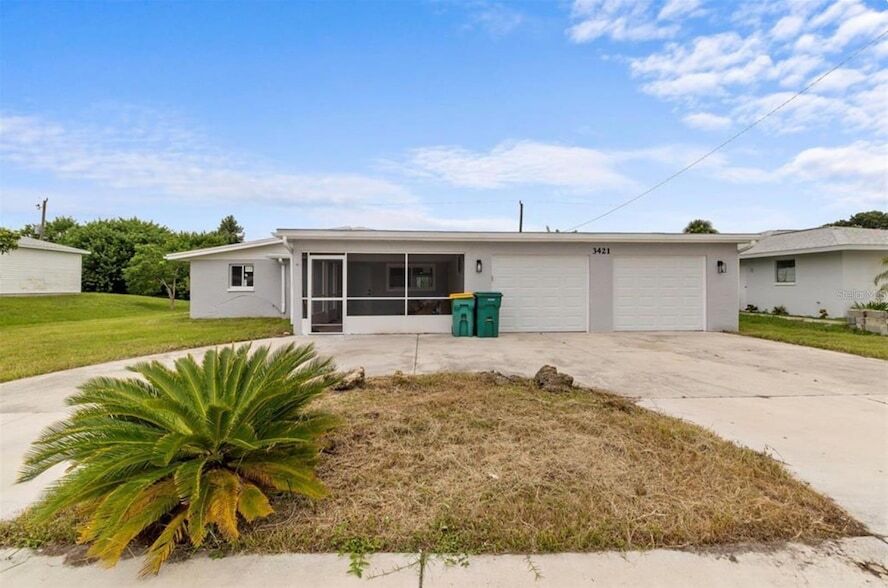 Primary Photo - 3421 Port Charlotte Blvd