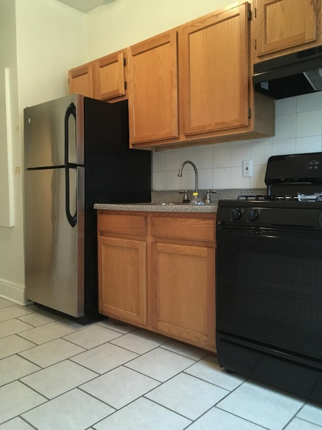 Foto principal - 311-315 Queen Anne Rd
