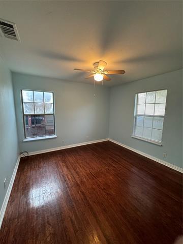Foto del edificio - 620 Hillcrest Dr