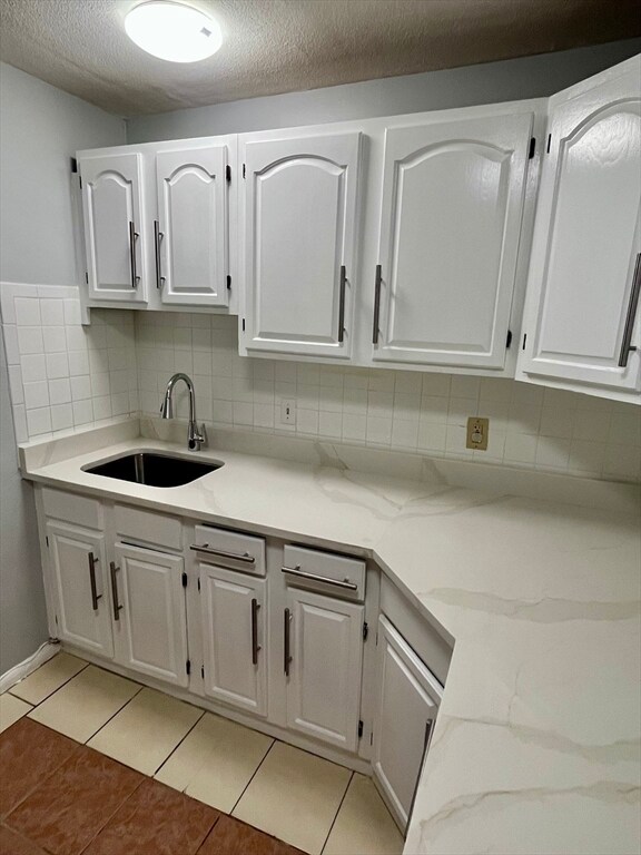 Building Photo - 590 American Legion Hwy