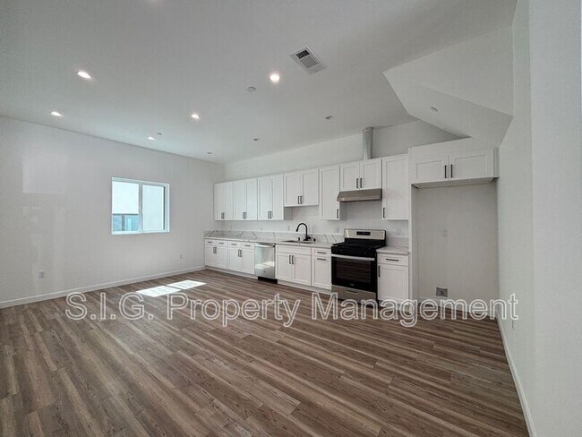 Foto del edificio - 6727 Alcove Ave