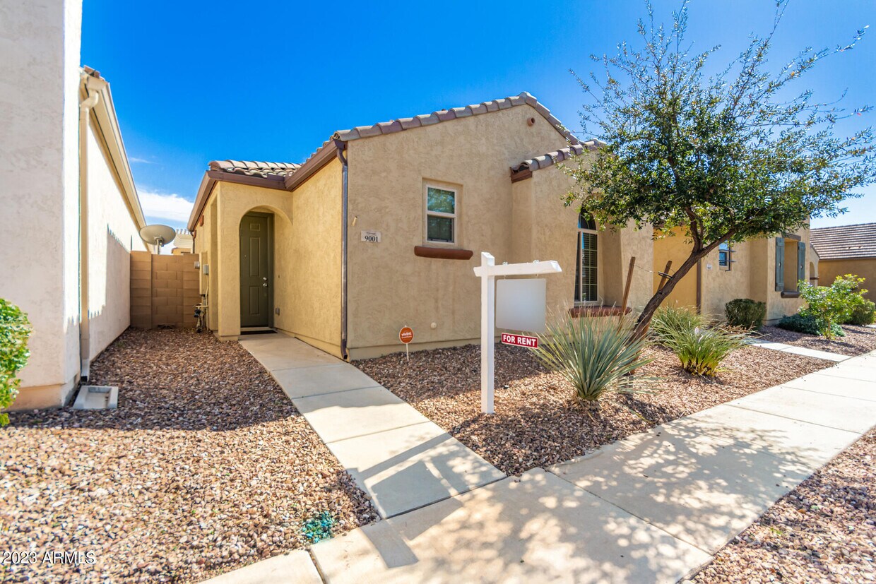 9001 W Nicolet Ave, Glendale, AZ 85305 House Rental in Glendale, AZ